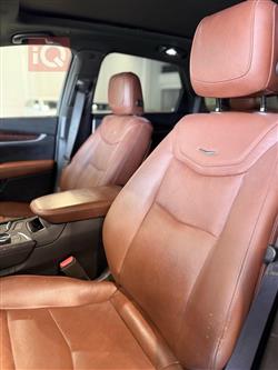 كاديلاك XT5